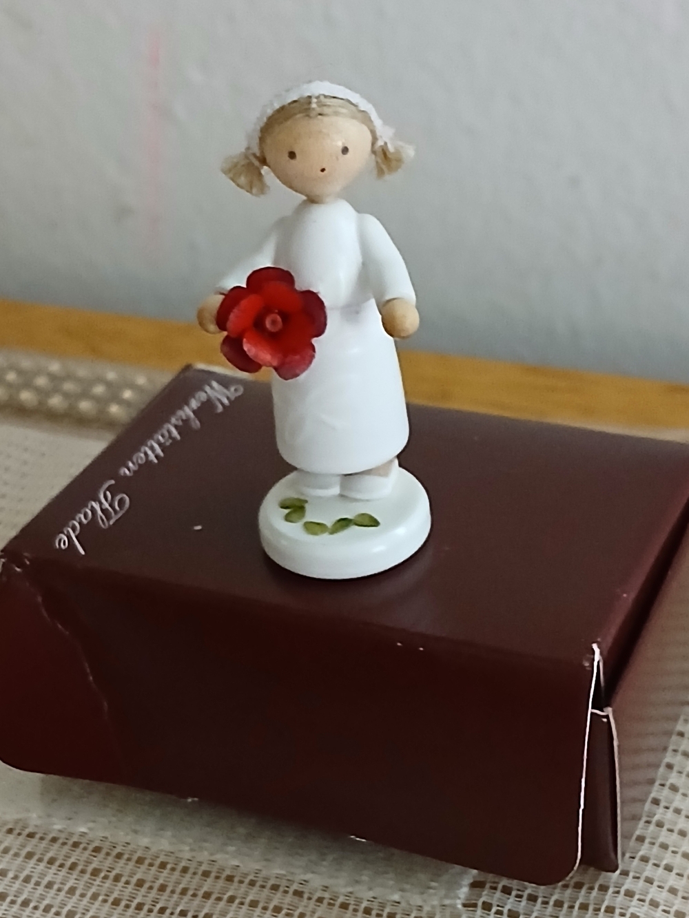Erzgebirge Flade Figurine Flower Fairies 2" Made In Germany Excellent Condition